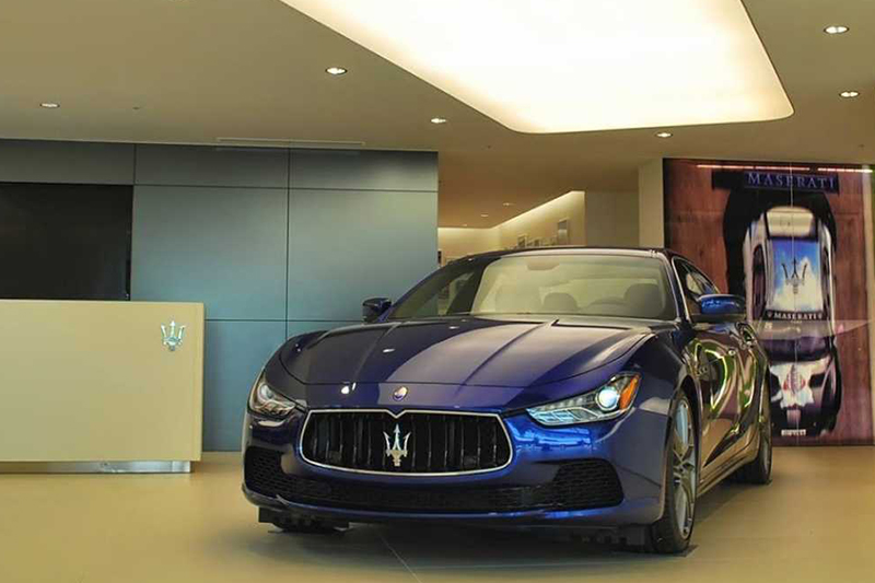 09_Ferrari_Maserati_GT_Showroom_Tile_AutoStone Floor Systems