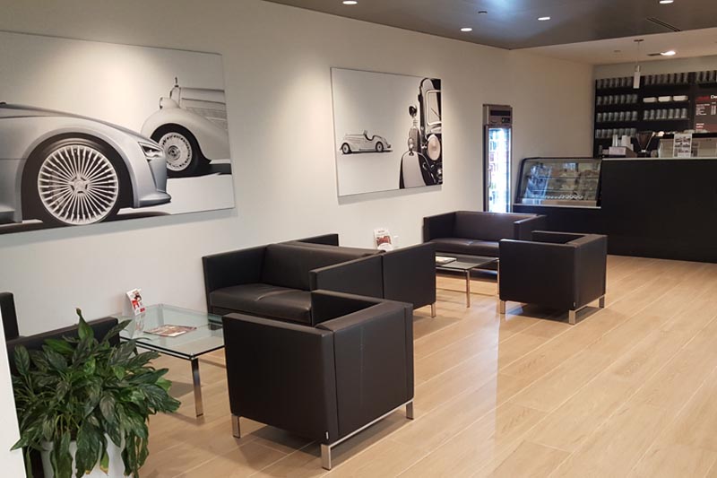 Audi Showroom F-3 Tile